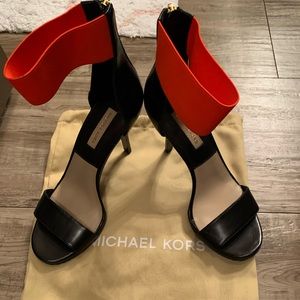 NWOT Michael Kors heels
